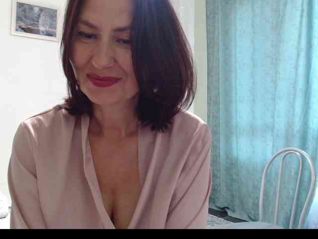 ANGELALADI webcam