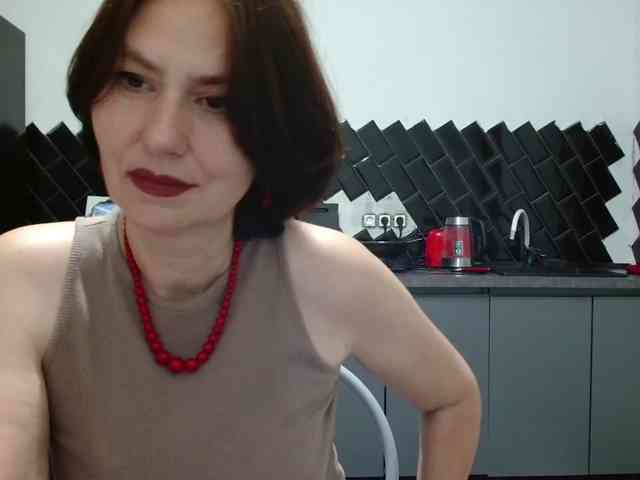ANGELALADI webcam