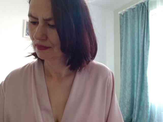 ANGELALADI webcam