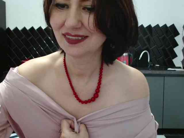 ANGELALADI Live Webcam on BongaCams