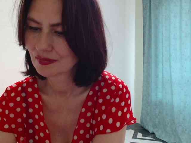 ANGELALADI webcam