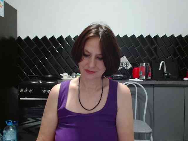 ANGELALADI webcam