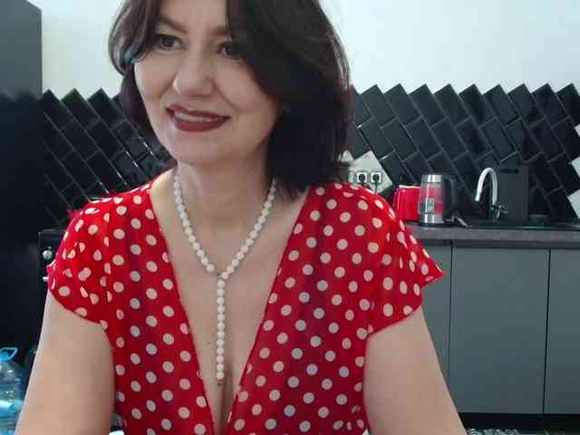 ANGELALADI ANGELALADI