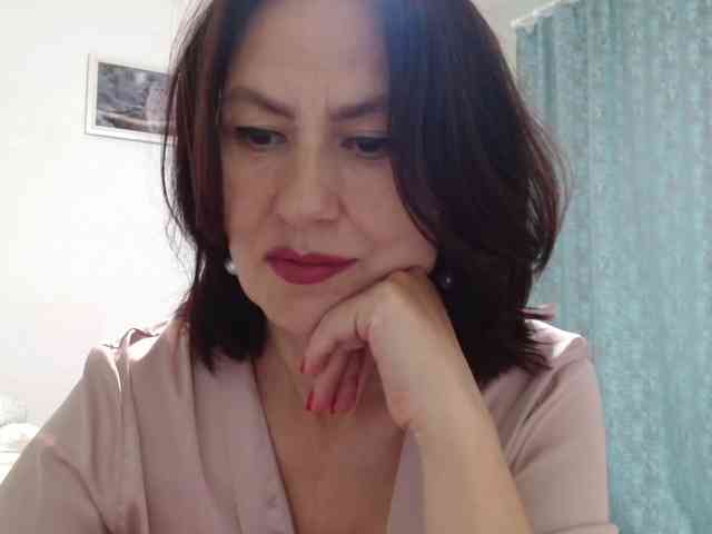 ANGELALADI webcam