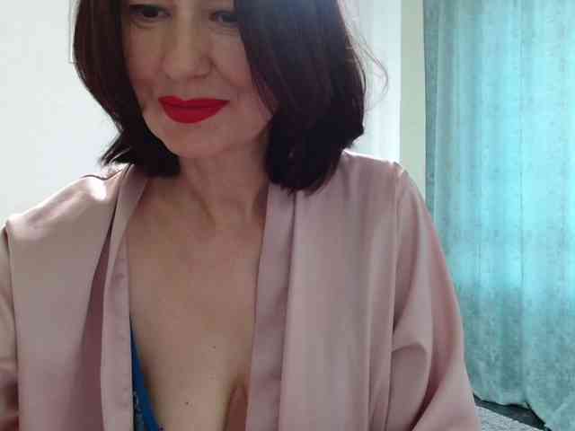 ANGELALADI webcam