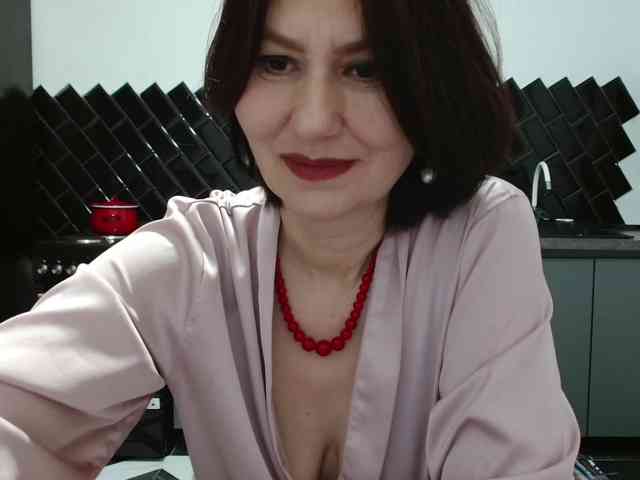 ANGELALADI ANGELALADI