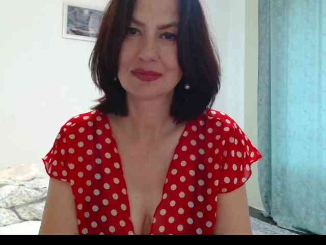 ANGELALADI webcam