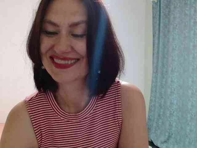 ANGELALADI webcam