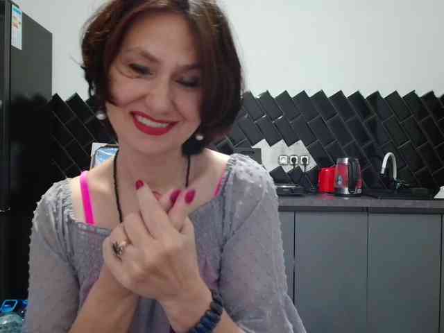 ANGELALADI webcam