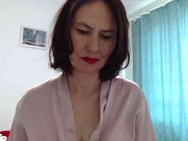 ANGELALADI webcam
