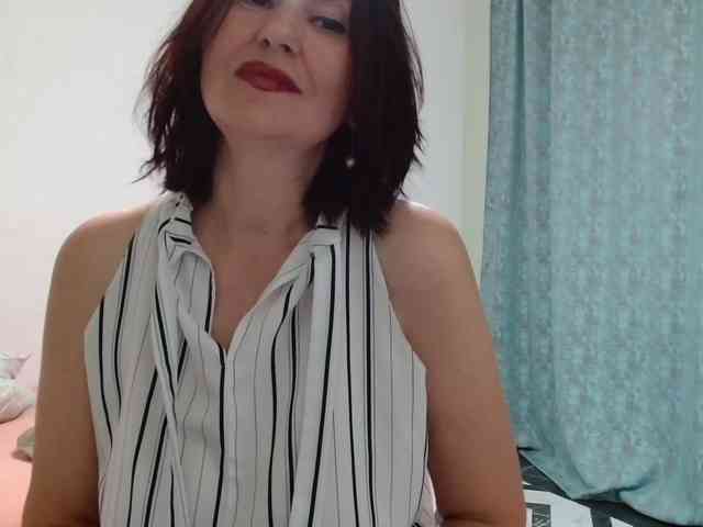 ANGELALADI webcam
