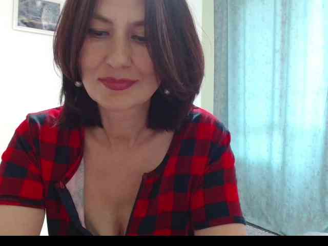 ANGELALADI webcam