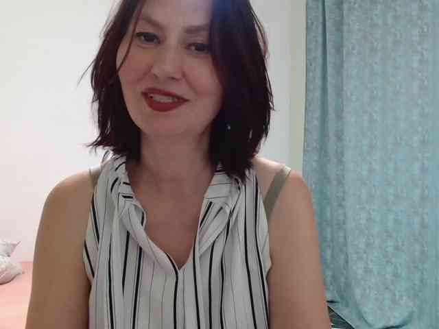 ANGELALADI webcam
