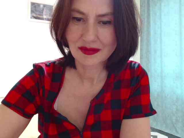 ANGELALADI webcam