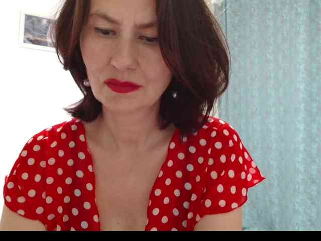 ANGELALADI webcam