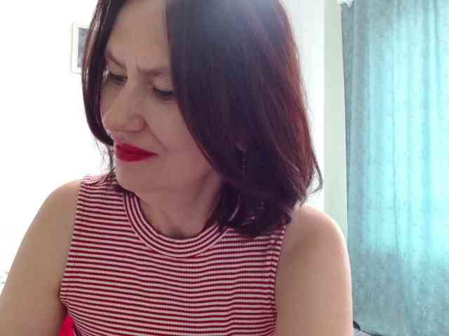 ANGELALADI webcam