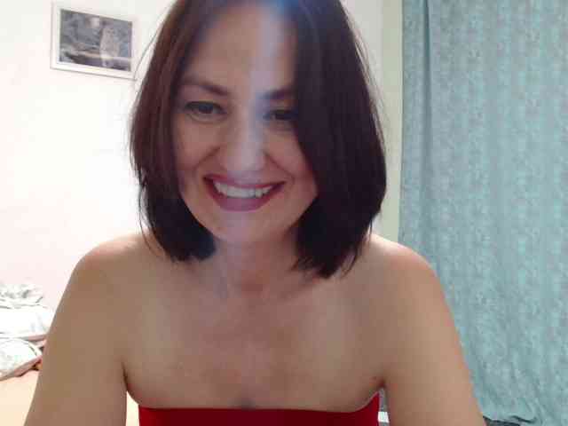 ANGELALADI webcam
