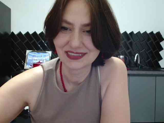 ANGELALADI webcam