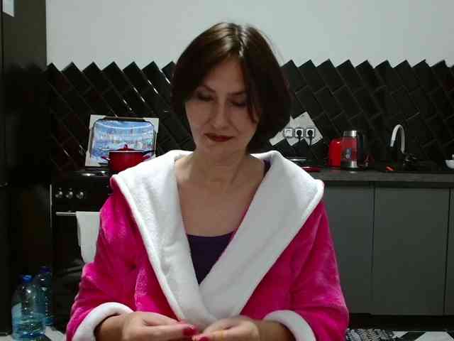 ANGELALADI