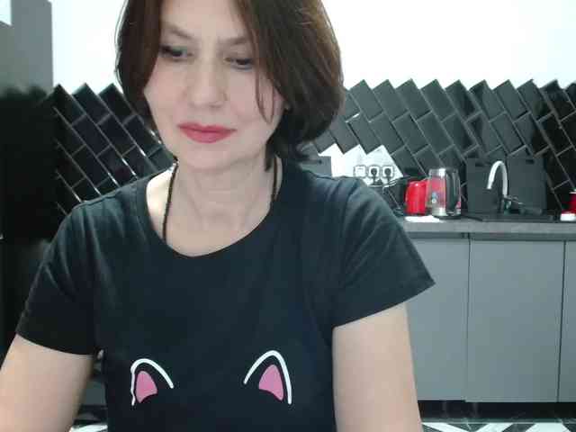 ANGELALADI webcam