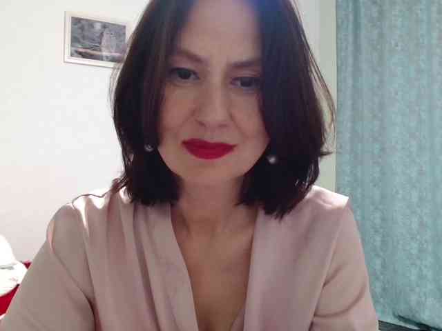 ANGELALADI webcam