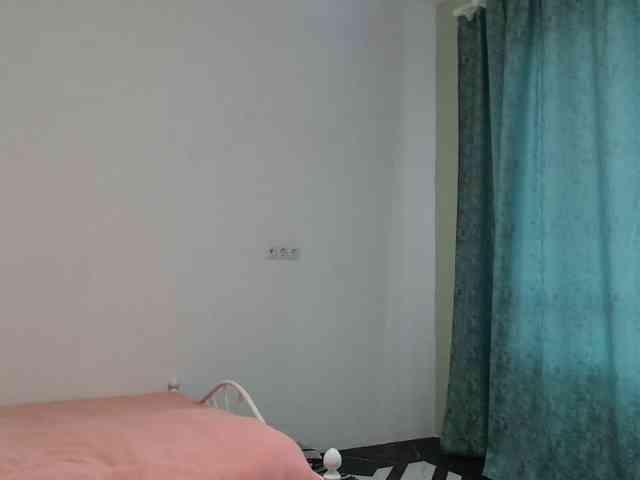 ANGELALADI webcam