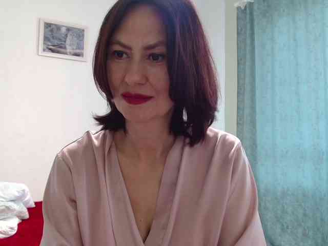ANGELALADI webcam