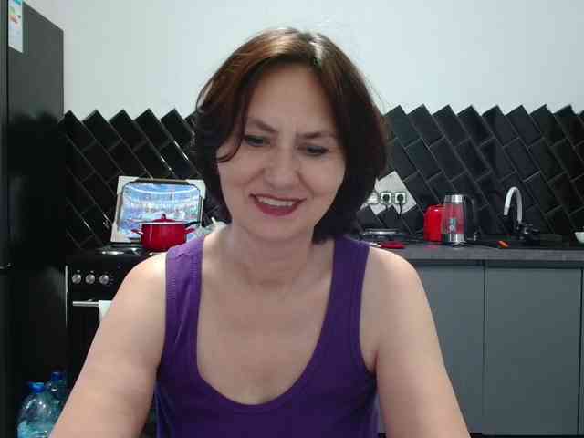 ANGELALADI webcam