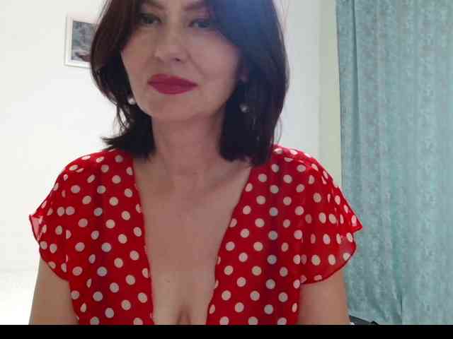 ANGELALADI webcam