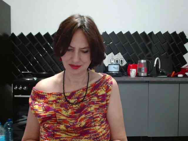 ANGELALADI webcam