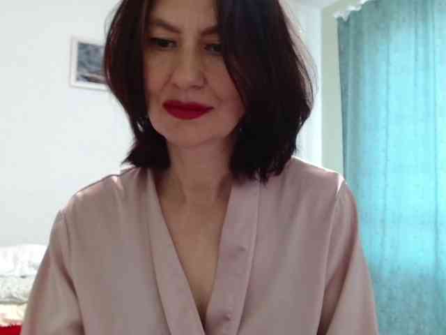 ANGELALADI's webcam live show