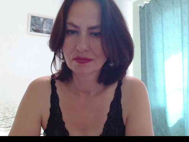 ANGELALADI webcam