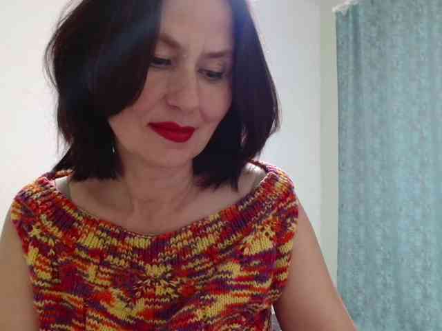 ANGELALADI webcam