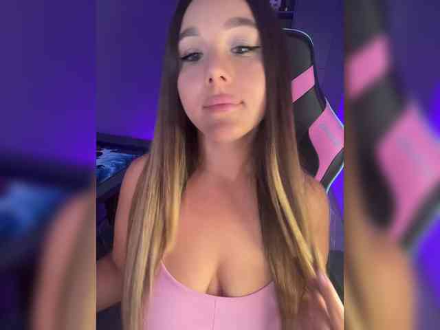 random adult chat BloomJuliette