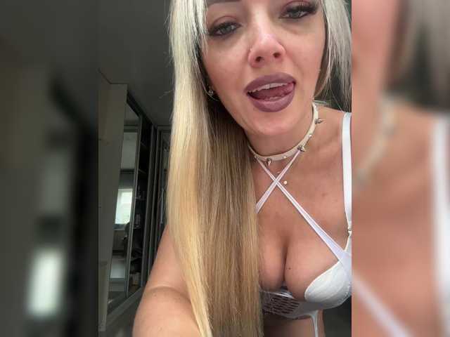 Polina197167 from BongaCams