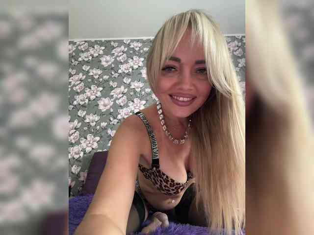 Polina197167 webcam