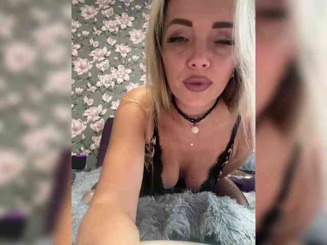 Polina197167 webcam