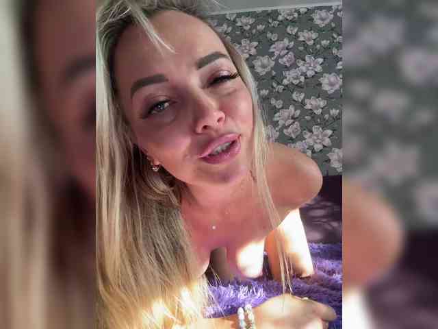 Polina197167 webcam