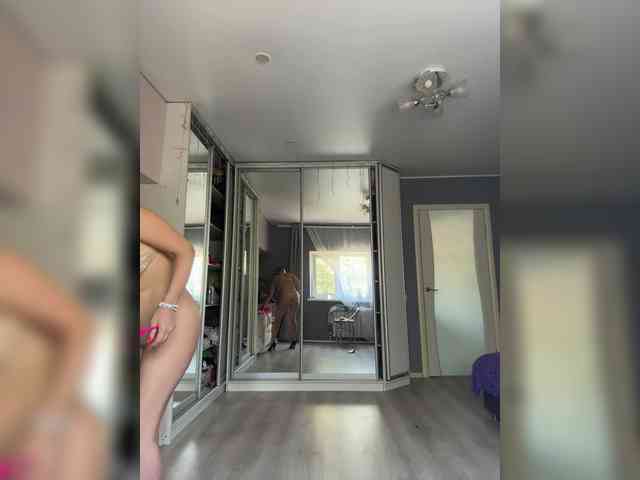 Polina197167 webcam