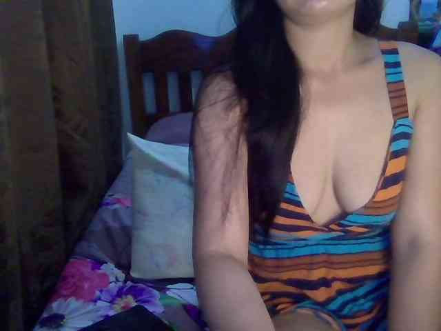 Simply_Amaya webcam