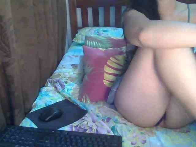 Simply_Amaya webcam