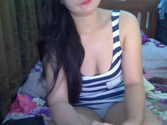 Simply_Amaya webcam