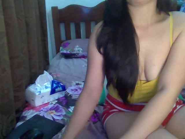 Simply_Amaya webcam