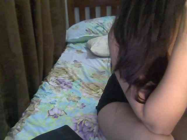 Simply_Amaya webcam