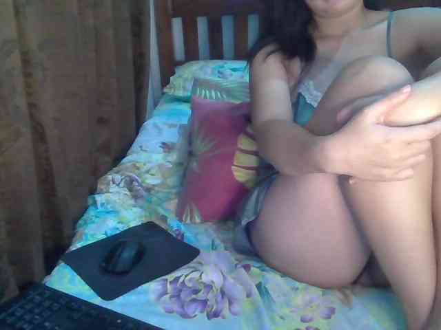 Simply_Amaya webcam
