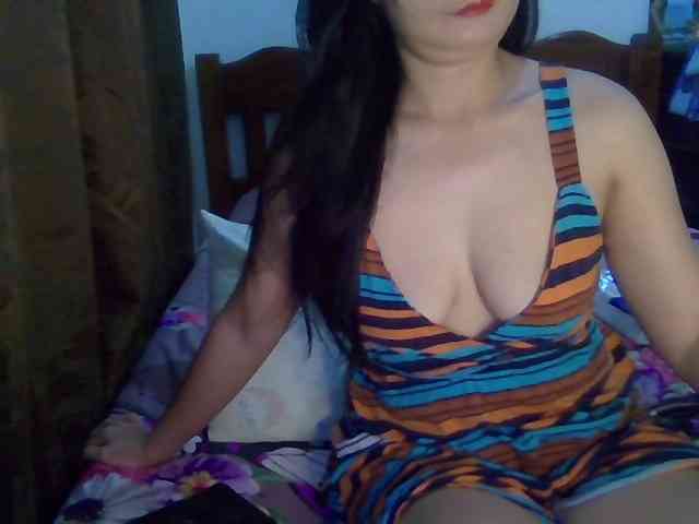 Simply_Amaya webcam