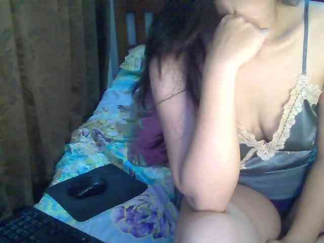 Simply_Amaya webcam
