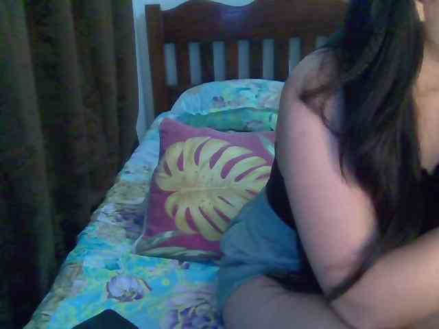 Simply_Amaya webcam