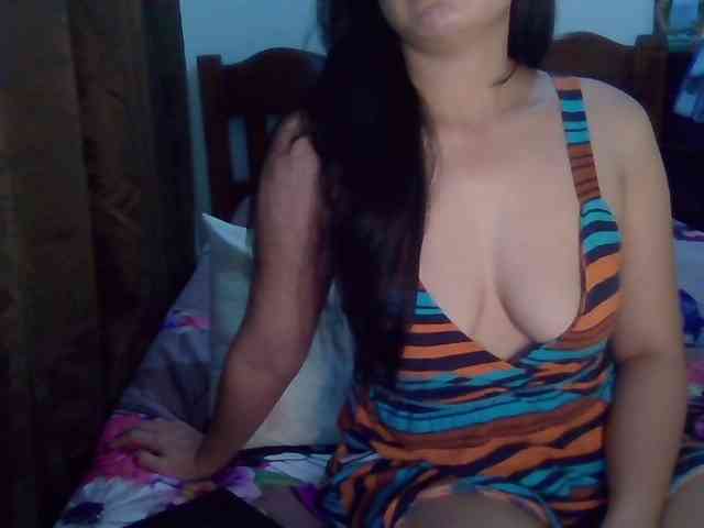 Simply_Amaya webcam