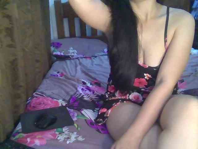 Simply_Amaya webcam